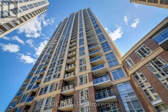 Building Photo - 3 Michael Power Pl