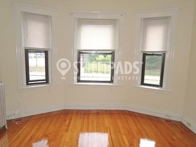 1 bedroom in Malden MA 02148 - 1 bedroom in Malden MA 02148 Apartment