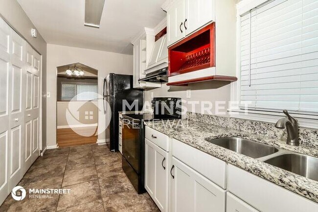 Foto del edificio - 1615 Stafford Ave, Louisville, KY 40216