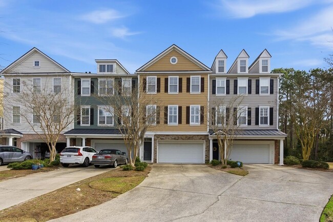 Building Photo - 124 Palm Cove Way