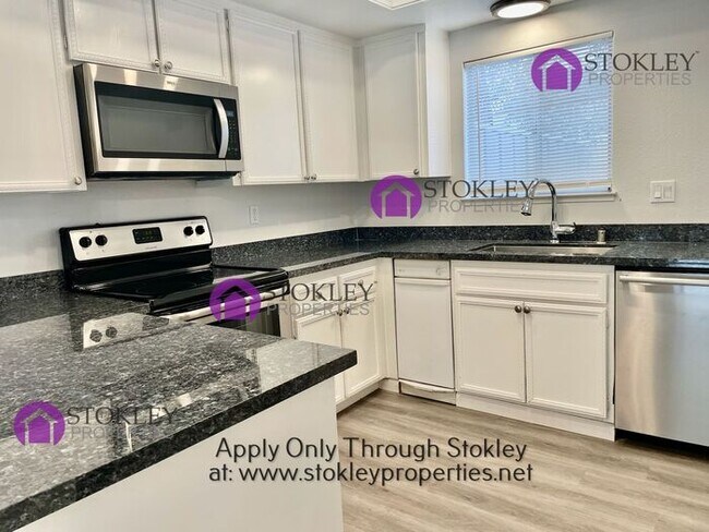 Building Photo - Stokley Properties Presents 1327 Waterfall...