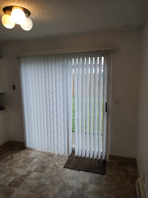 Building Photo - 5908 Parker Rd E