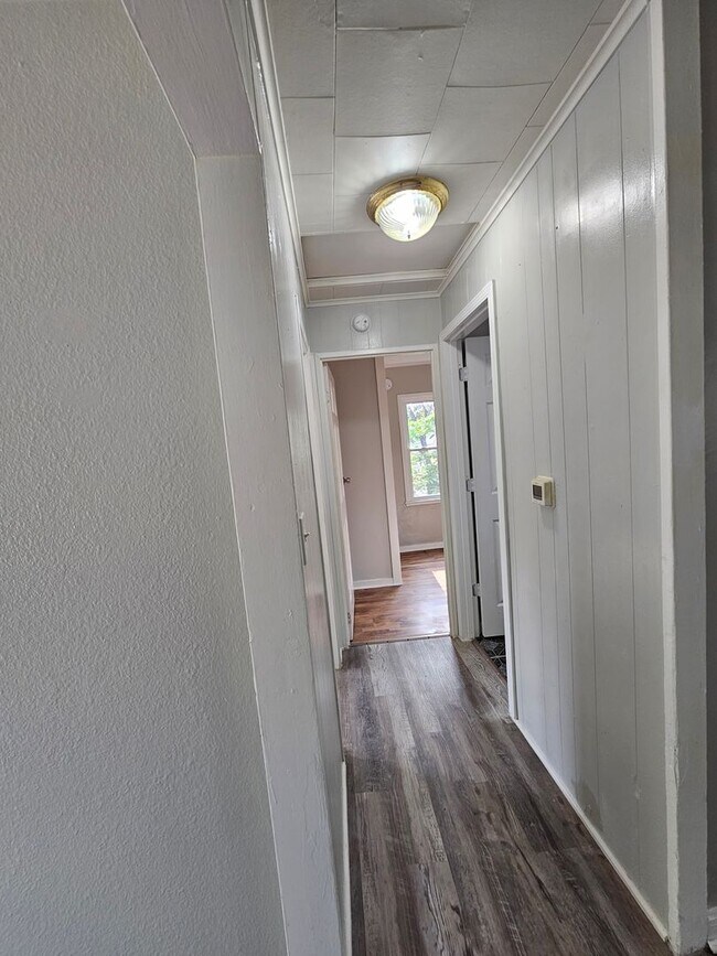 Foto del edificio - Newly Remodeled 2 bedroom
