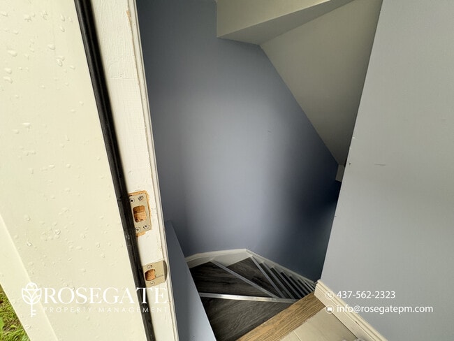 Building Photo - All-Inclusive 2-Bedroom Basement Apartment with Walk-In Closet – Welland
