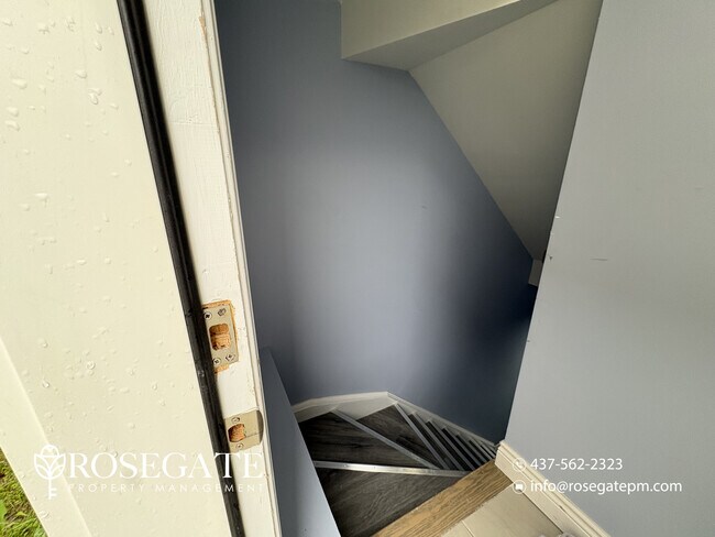 Photo du bâtiment - All-Inclusive 2-Bedroom Basement Apartment with Walk-In Closet – Welland