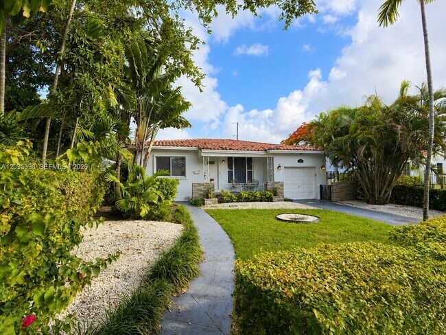 Foto del edificio - 155 Ponce de Leon Blvd