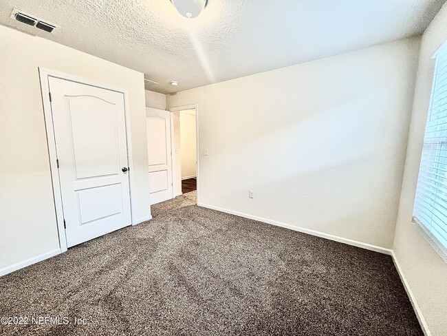 Building Photo - 3617 Alta Lakes Blvd