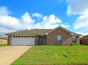 Building Photo - 11278 Twin Spires Dr