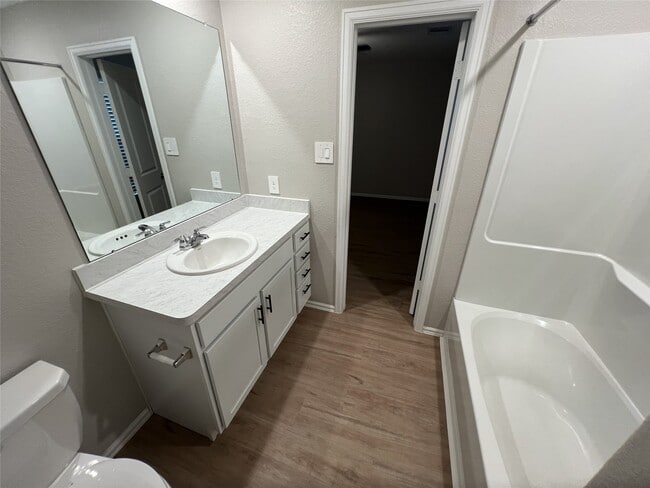 Building Photo - 132 Pine Bend Ct