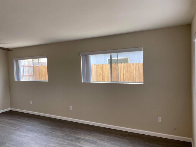 Building Photo - 6717 Rosefield Dr