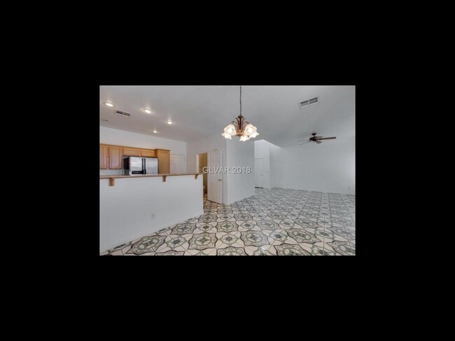 Building Photo - 8750 Villa Faith Ave