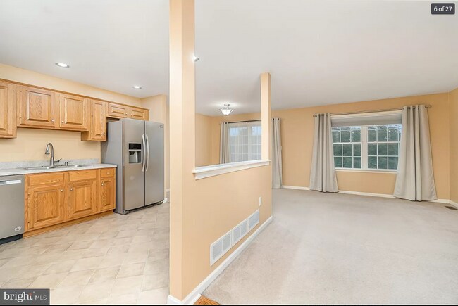 Building Photo - 521 Northstar Dr