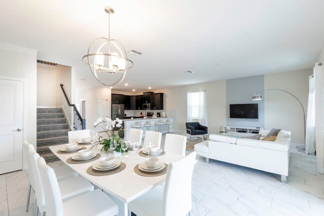 Building Photo - 8850 Cabot Cliffs Dr
