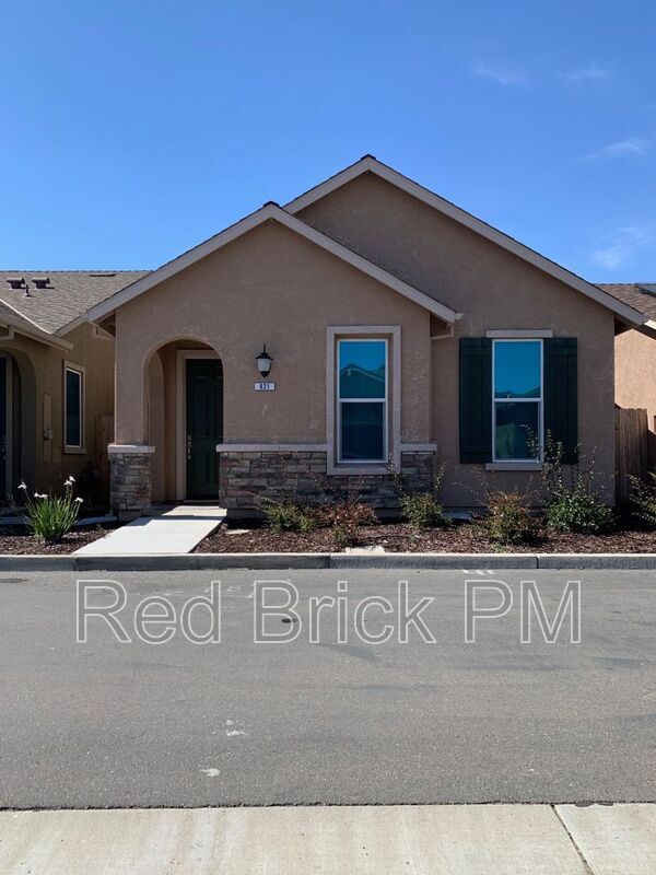 Building Photo - 821 Tivoli Dr