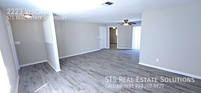Foto del edificio - Renovated Home close to Del Prado and Pine...