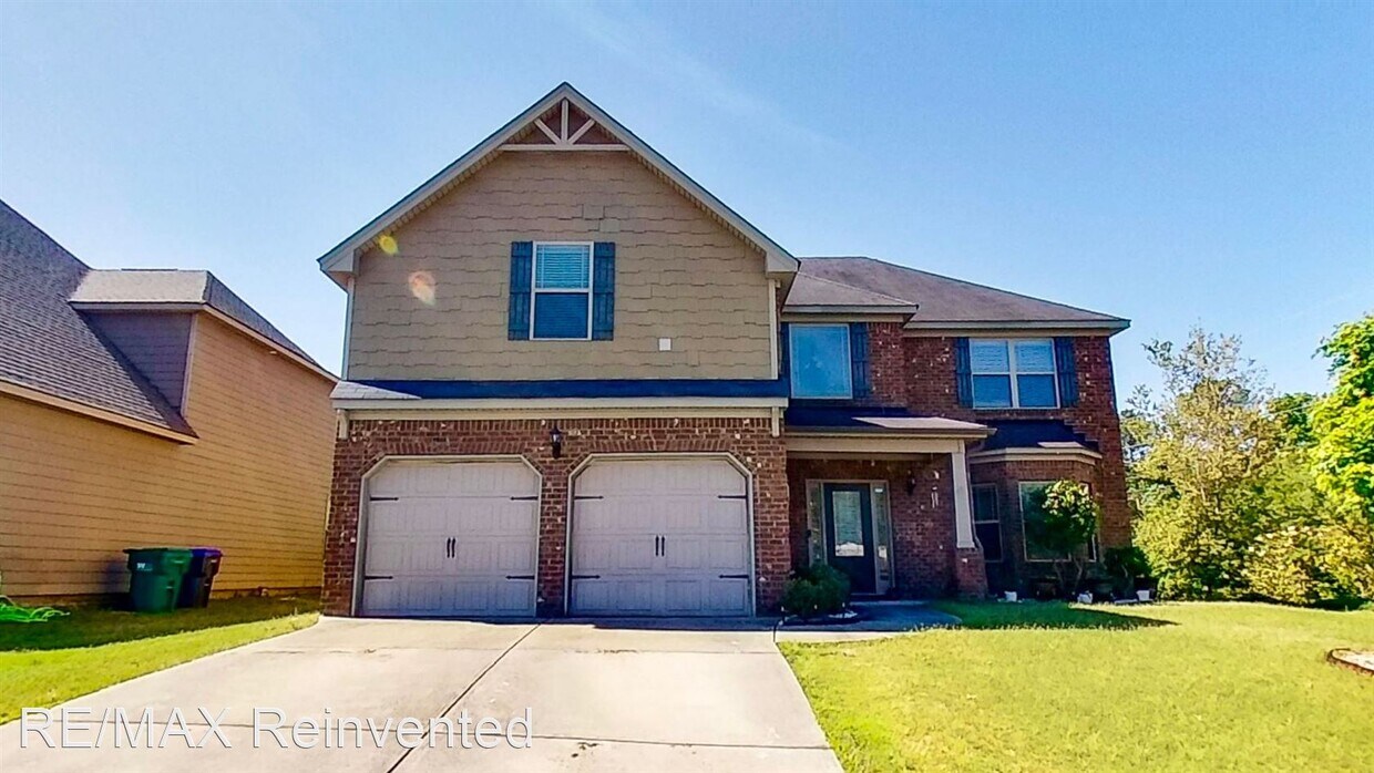 Foto principal - 4 br, 4 bath House - 4044 Lakewood Drive