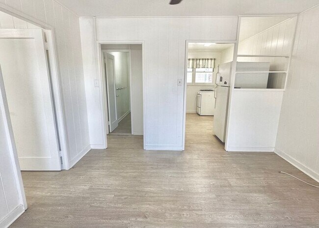 Foto del edificio - 2750 Kahoaloha Ln