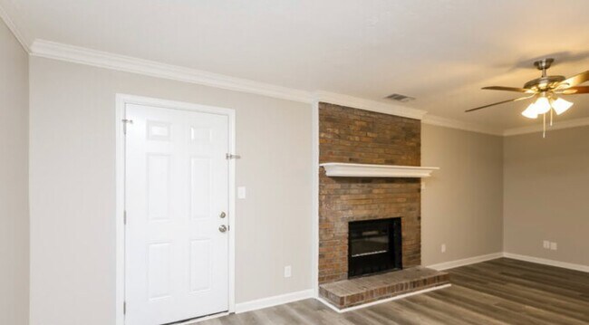 Fire place - 374 Ansley Brook Dr