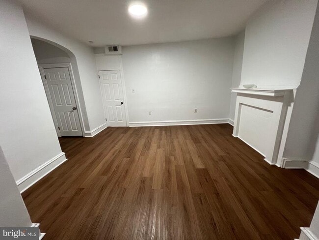 Foto del edificio - 121 S 55th St