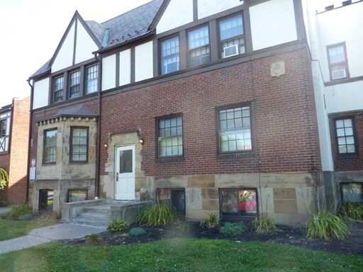 Primary Photo - 2875 Hampton Rd