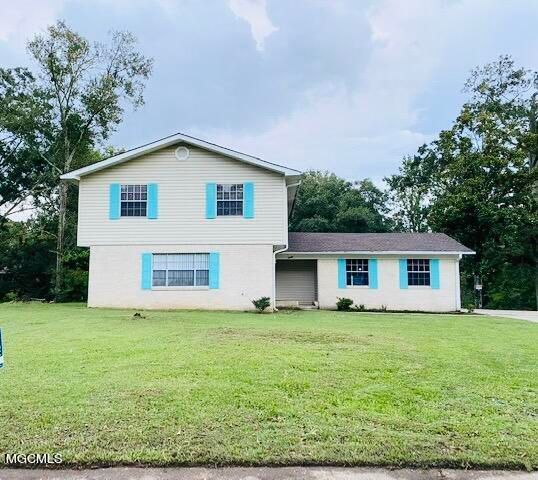 Foto principal - 3830 Baywood Dr