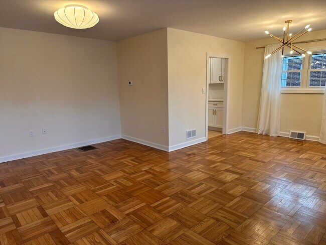 Foto del edificio - 108 Homewood Rd