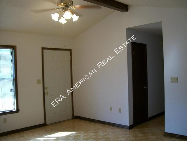 Foto del edificio - 123 Walker Cir E
