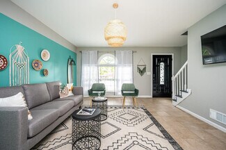 Building Photo - 1263 Sweet Pine Dr