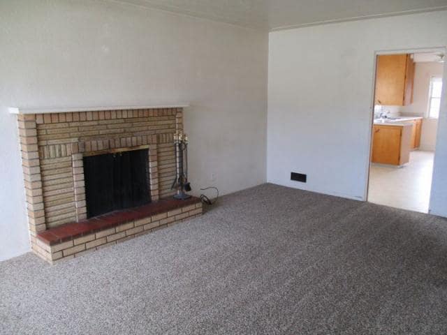 Building Photo - 2 bedroom in Billings MT 59102