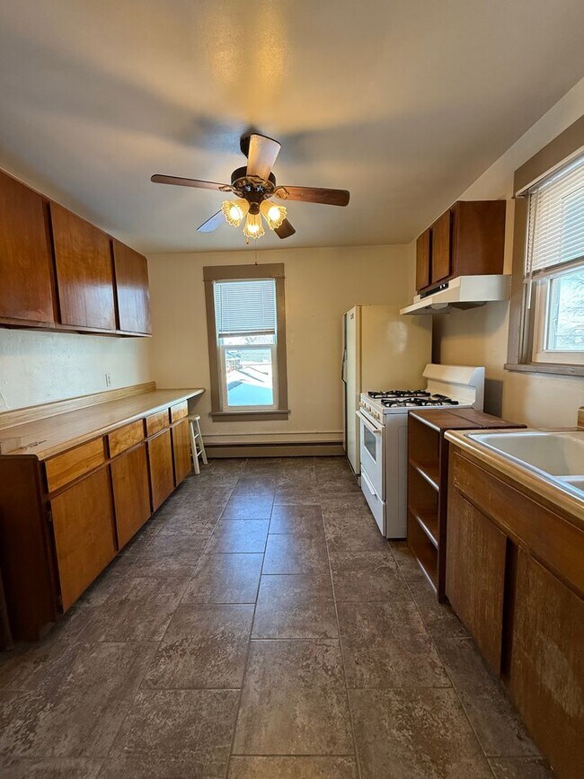 Building Photo - 1835 15th St