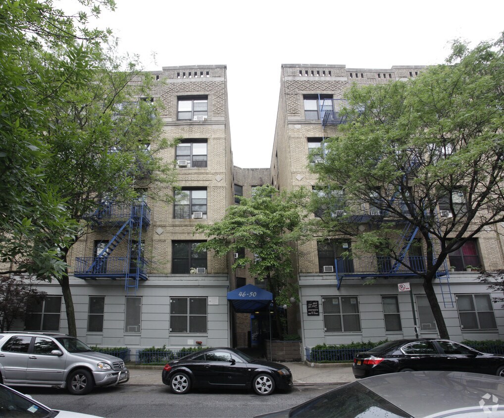 Building Photo - 46-50 W 111th St
