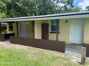 Building Photo - 3139 Cecelia St