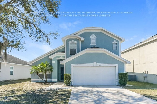 Building Photo - 4202 Roberta Dr