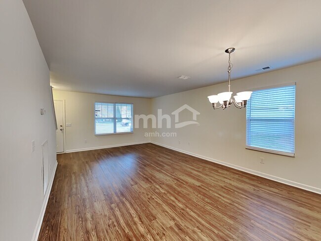 Building Photo - 4125 Kinley Court