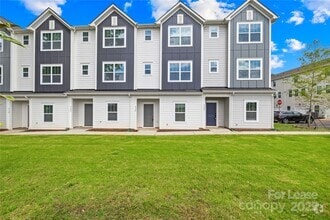 Building Photo - 4124 Salient St