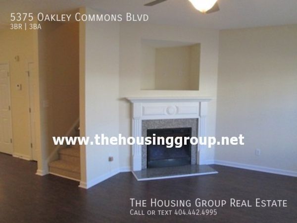 Building Photo - Union City/ S Fulton Townhome