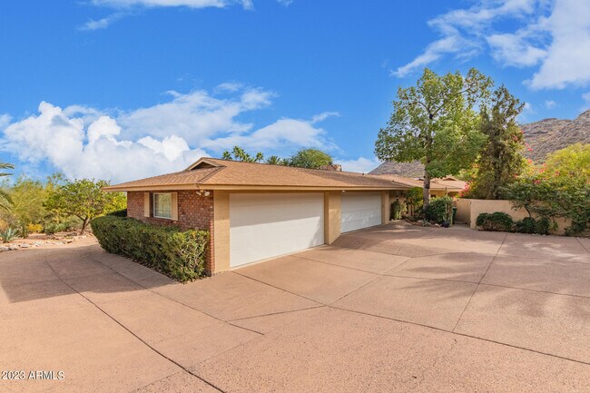 Building Photo - 5937 E Cheney Dr
