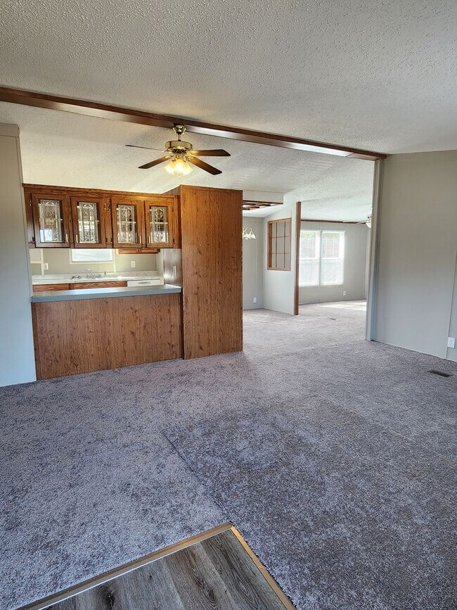 Building Photo - 7965 E Oglethorpe Hwy