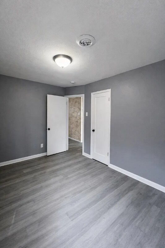 Foto del edificio - 40 Connolly Dr