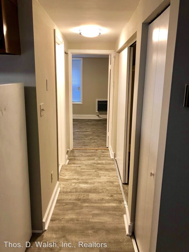 Foto del edificio - 122 5th St NE