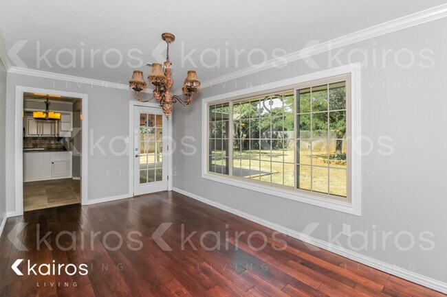 Building Photo - 3706 Montague Dr.