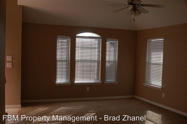 Foto del edificio - 309 Creekside Way
