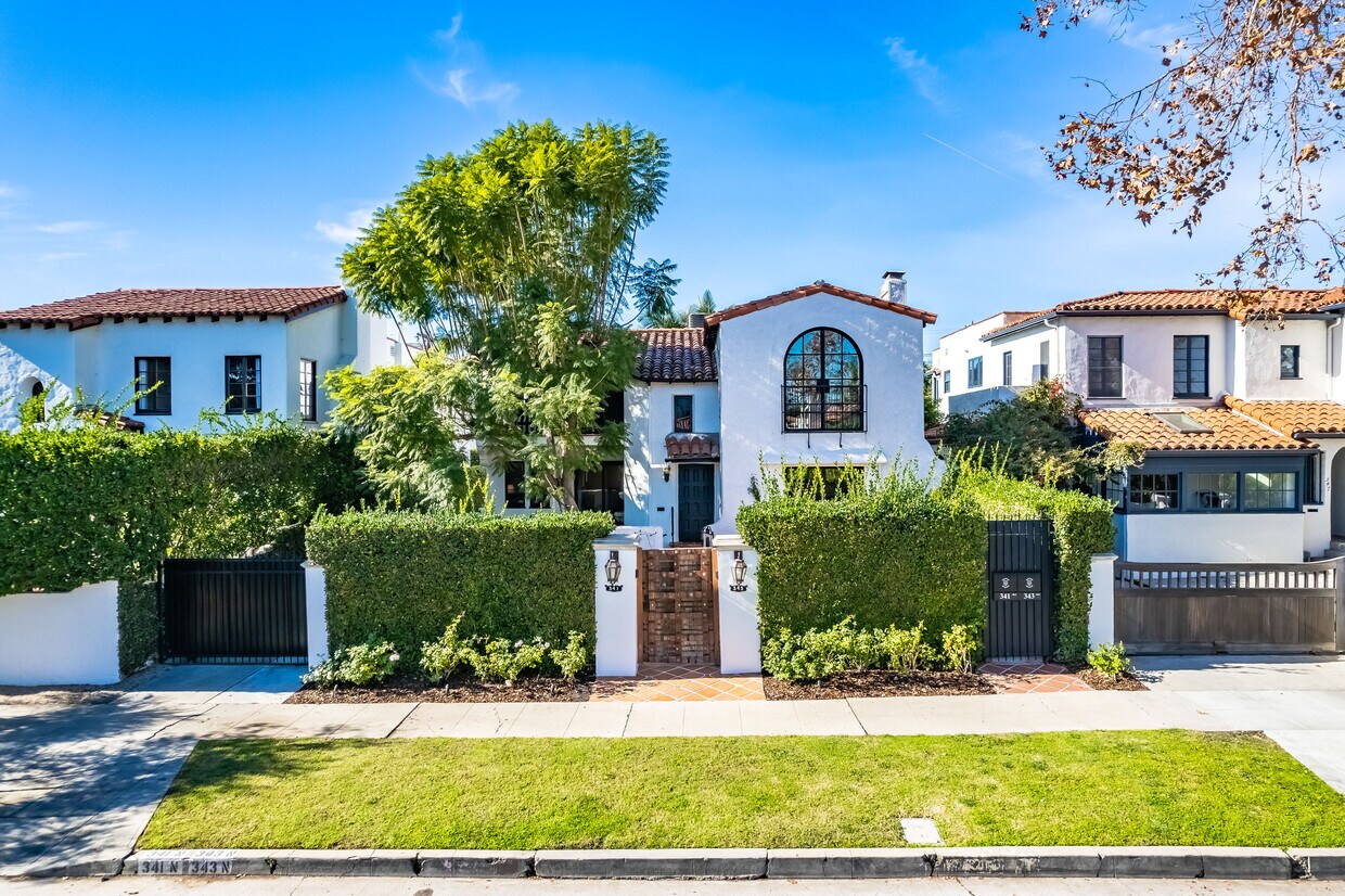 Foto principal - 343 N Croft Ave