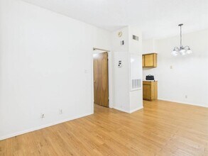 Building Photo - 3316 Guadalupe St