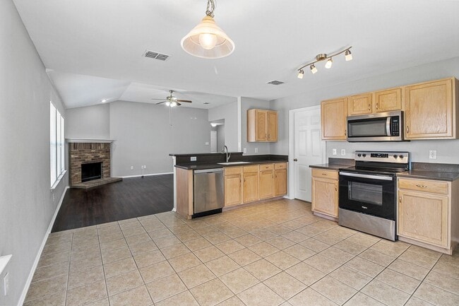 Building Photo - GORGEOUS 3bed, 2 bath in McKinney!!