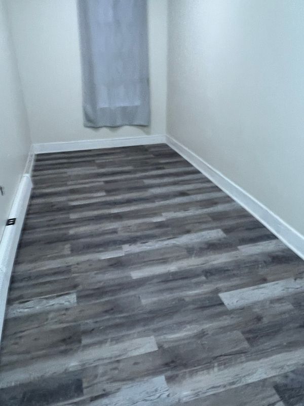 Foto del edificio - 489 Rutland Rd
