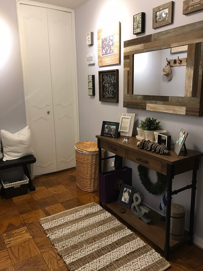 Foto del edificio - 1275 E 51st St