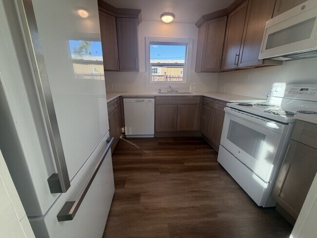 Foto del edificio - 1154 Grand Ave