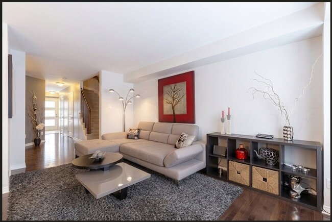 Living room - 68 St Du Sulky