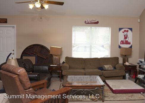 Building Photo - 2 br, 2 bath Room For Rent - 1011 Van Dorn
